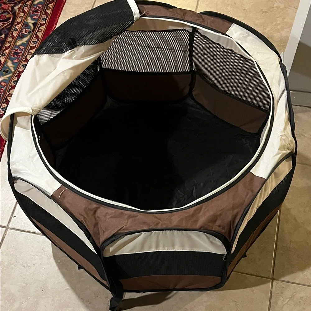 Brown and Black Pet Playpen